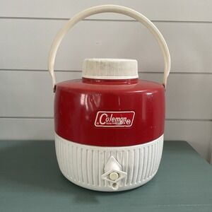 Vintage Coleman Red Snow Lite 1 Gallon Ice Water Cooler Jug 5506